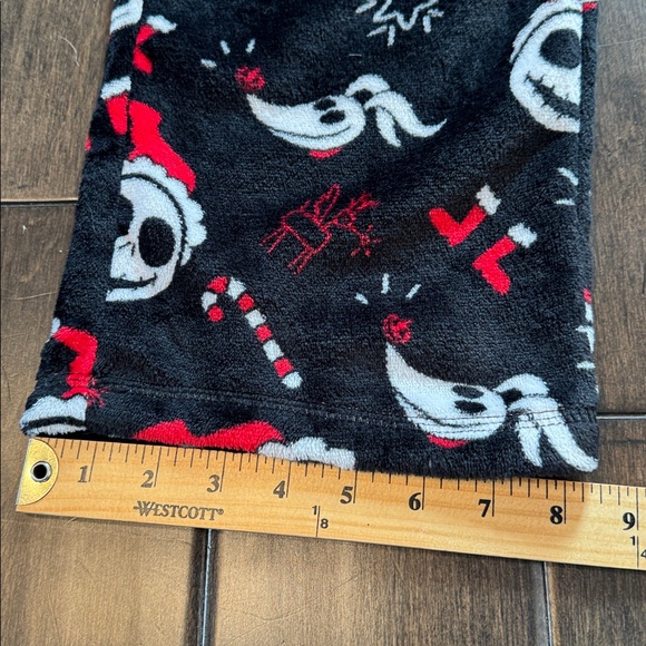 ❤️3/$30 Disney Nightmare Before Christmas Jack Skellington plush pajama pants - Picture 9 of 10